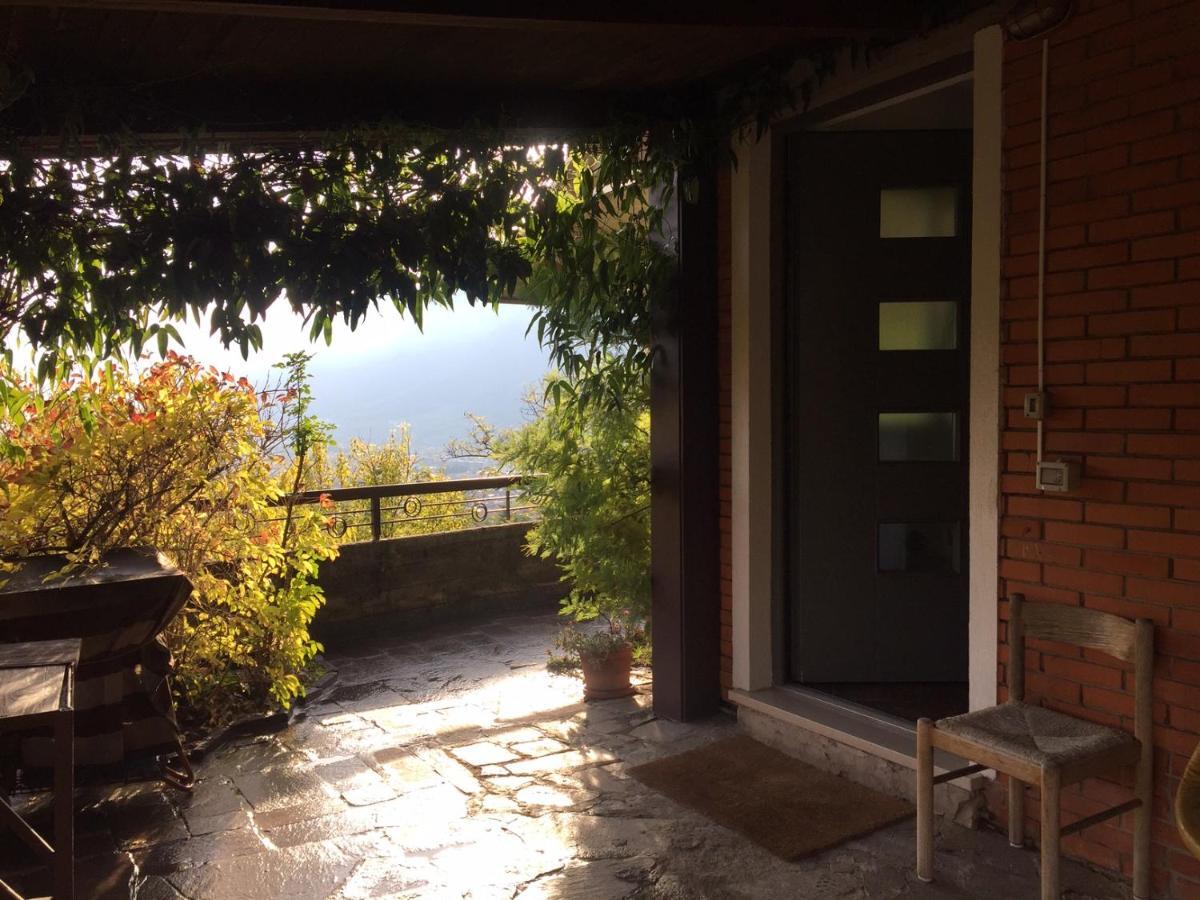 Small View Apartment *